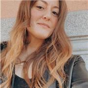 Offro lezioni private a bambini e ragazzi di tutte le età, adattando il percorso alle loro esigenze.